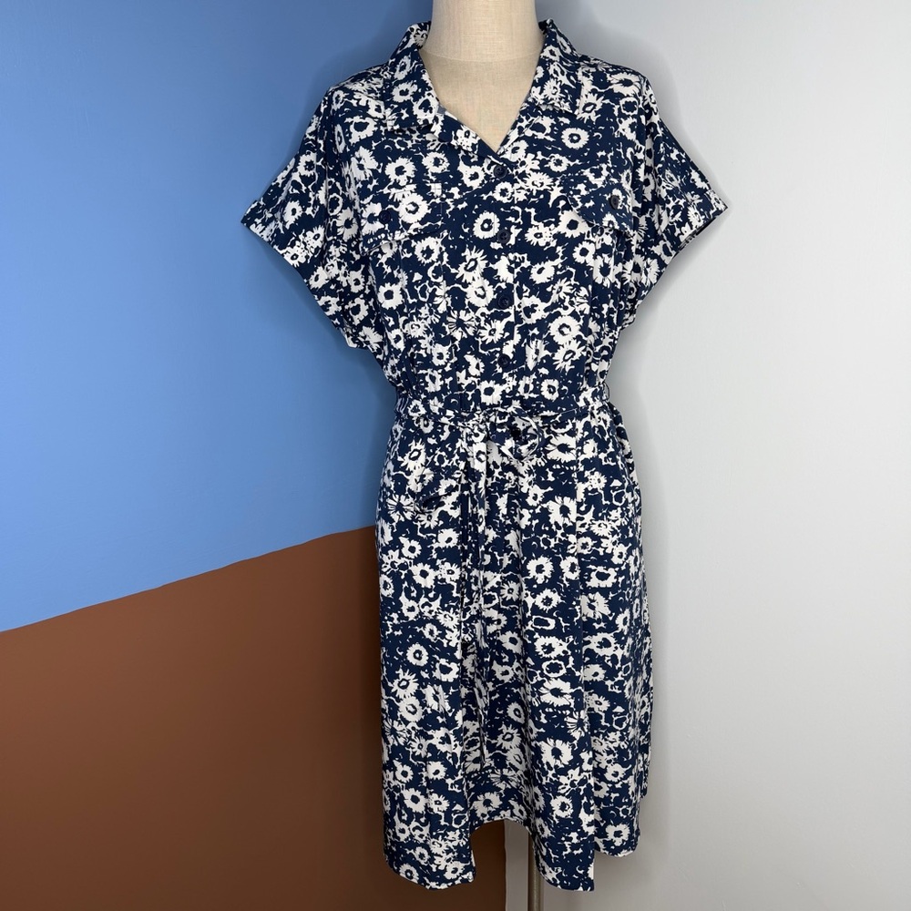 Lucky Brand Navy White Floral Dress w/ Pockets Tie Waist‎ Size 2X NWT